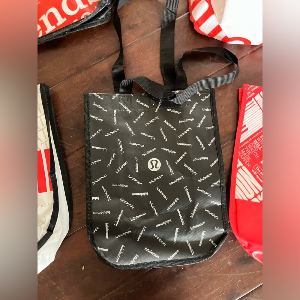 Bundle of 5 Lululemon Bags - Picture 3 of 6